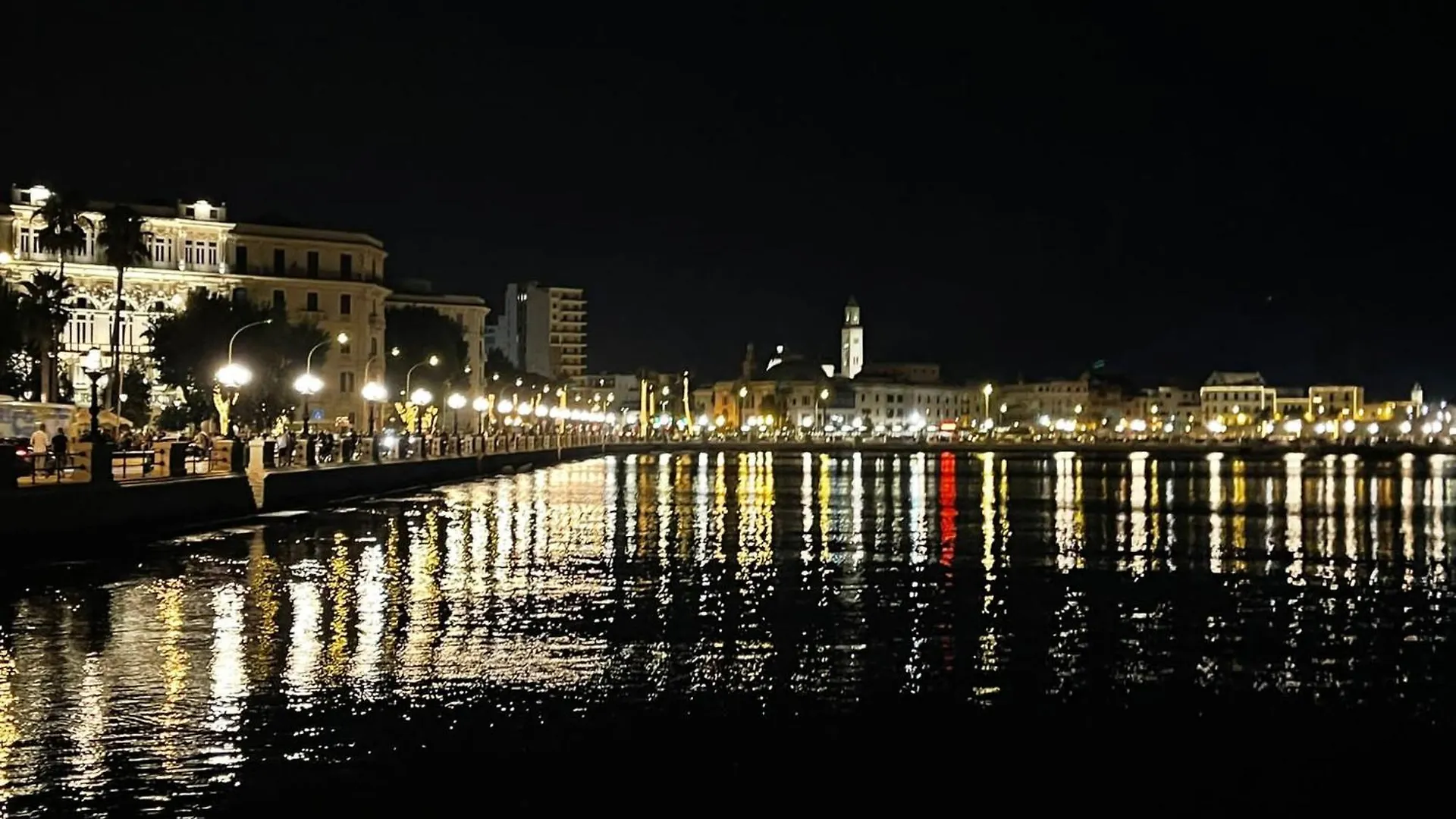 A Casa Di Nat E Jo Apartment Bari