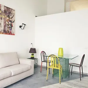 https://appartamento-zuretti-53.italymilanhotels.net
