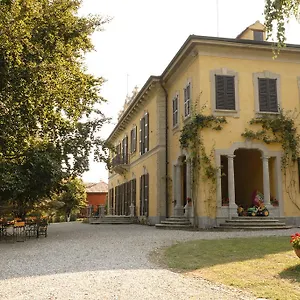 https://villa-mapelli-mozzi.it-lombardy.com